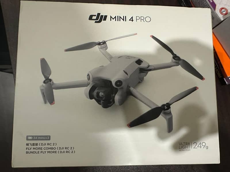 DJI mini 4 pro COMBO 10