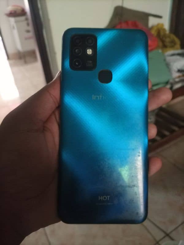 Infinix Hot 10 1