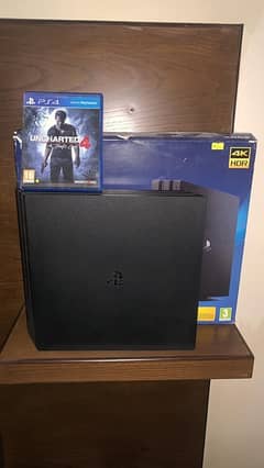 playstation 4 pro 1tb, very less used