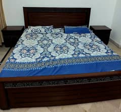 king size bed/Wooden  bed/bed for sale/double bed/2 side tables