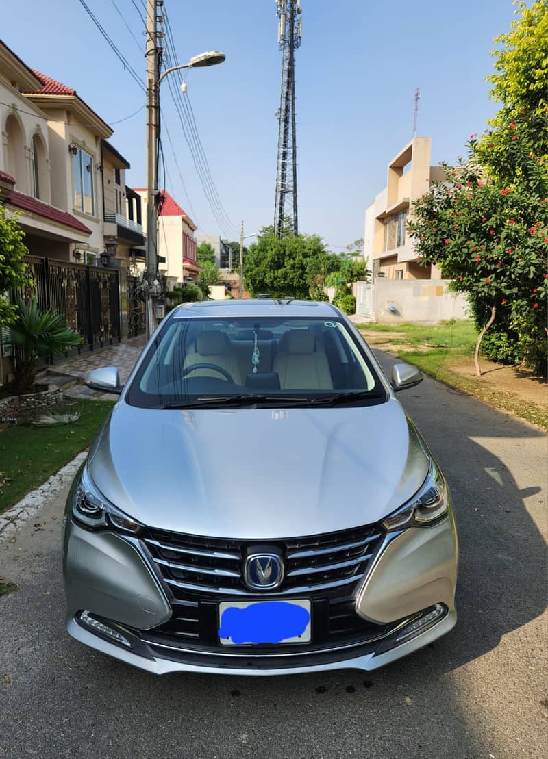 Changan Alsvin 2022 Lumiere 1.5L DCT Top of the line 4