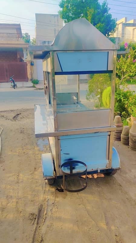 Brand New Food cart for sale with 2 fryers and 1 steamer 2