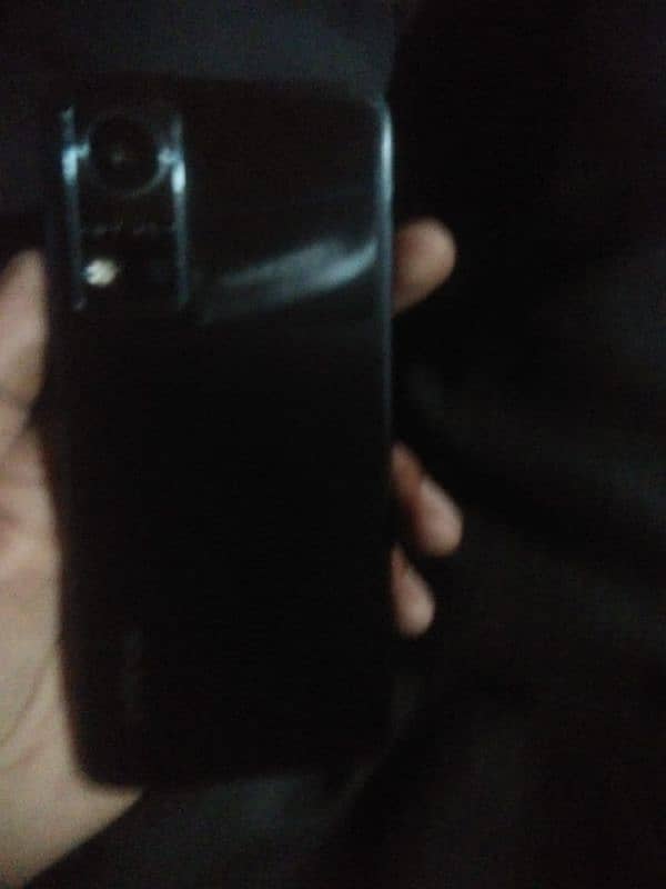 infinix not 11 with box 6/128 urgnt sale &exchbg gd devic 2