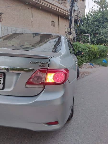 Toyota Corolla GLI 2010 4