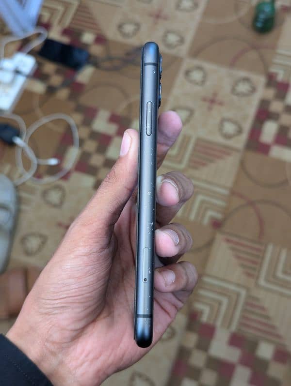 Iphone 11 Non PTA 1