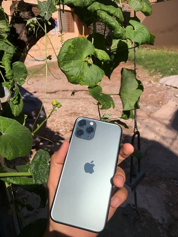 iphone 11 pro 256 gb dual approved 5