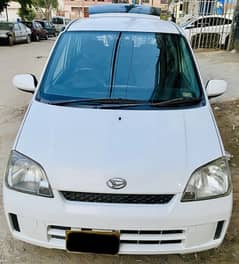 Daihatsu Mira 2005