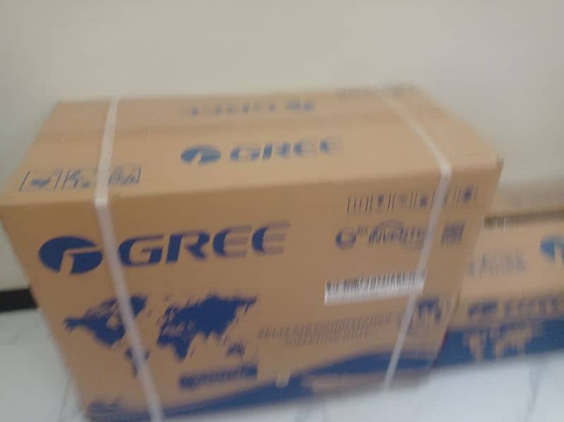 Gree brand new Split Air Conditioner 1-Ton 2