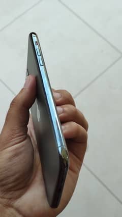 iPhone 11 pro max 64 gb non PTA FU