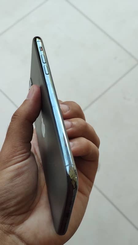 iPhone 11 pro max 64 gb non PTA FU 0