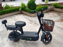 Electric Scooty Available For Sale. . .