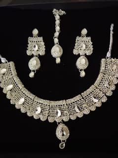 jewellery set