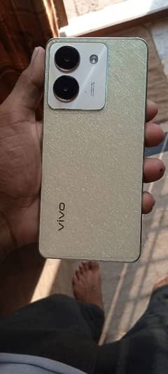 Vivo y36 ram 8+8 membry 128 golden colour