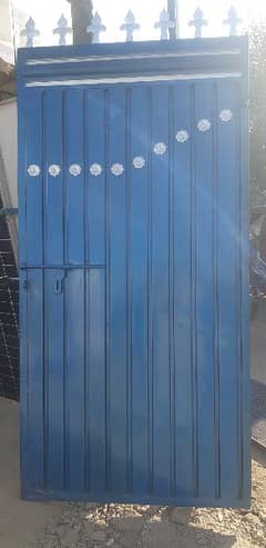 Heavy Metal Main Gate, 18 gauge Single Gate, 3.5f Door