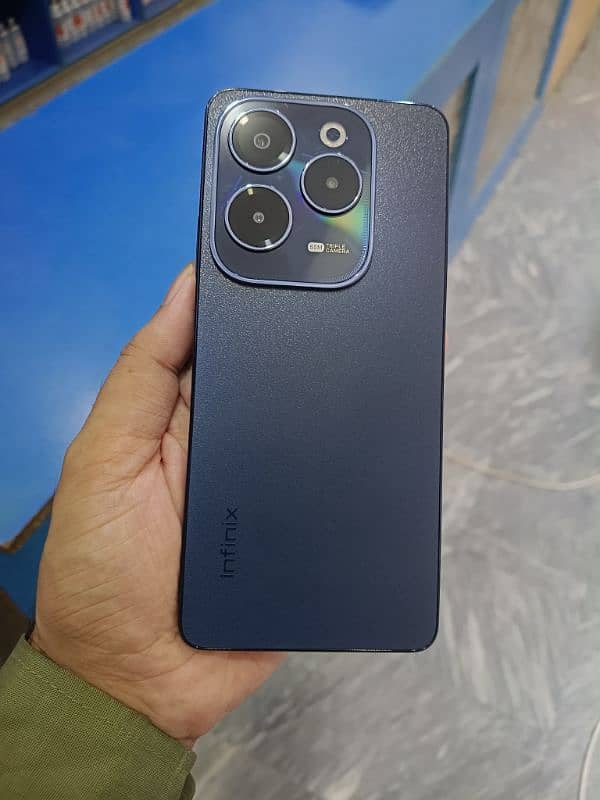 Infinix Hot 40 For Sale 4