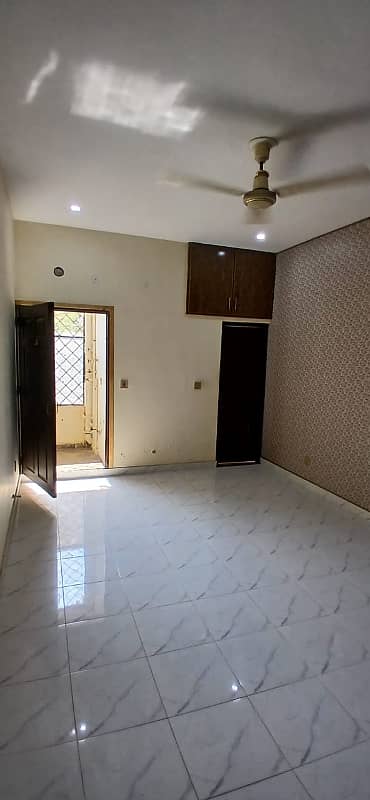 7 marla upper portion for rent with gas 2