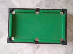 Mini Snooker Table