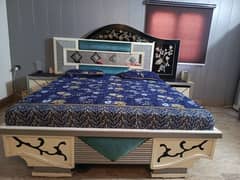 Deco double Bed