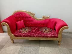 Dewan sofa