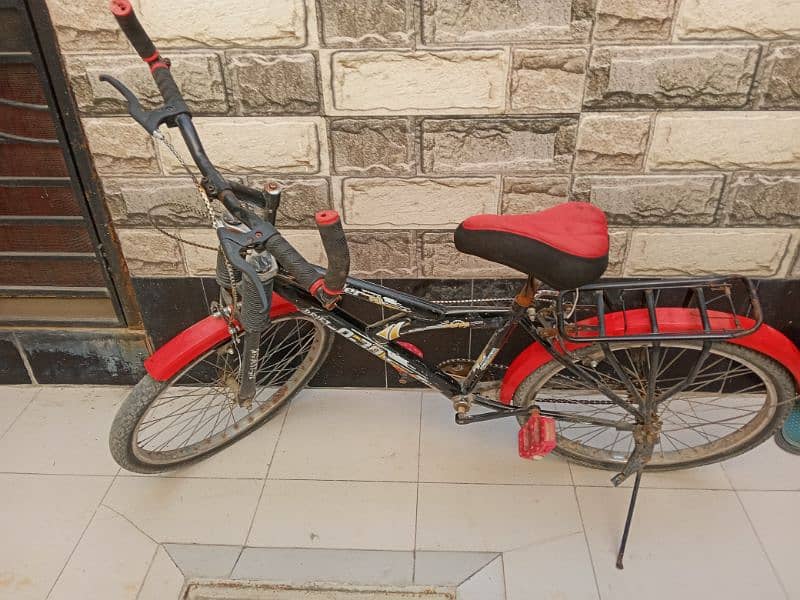 I'm selling 24 size bicycle  good condition only 12000 1