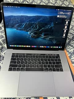 MacBook Pro 2019 15"