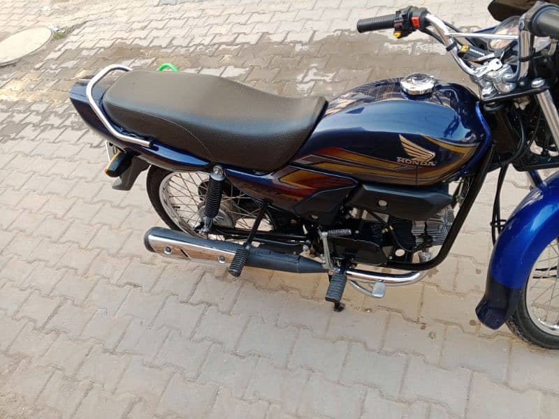 HONDA PRIDER BRAND NEW CONDITION 2