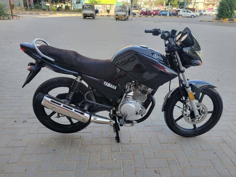 Yamaha YBR-125 - Model_2019- 1st owner karachi Registerd 1