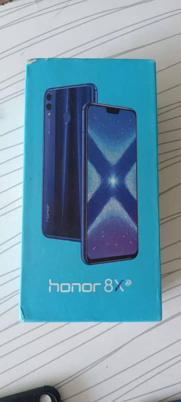 honor 8x  4/128 +923154803040 10