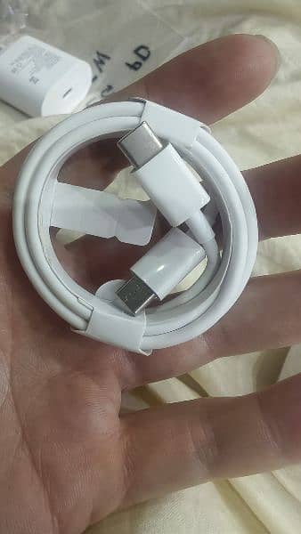 LG 25W PD Charger 2