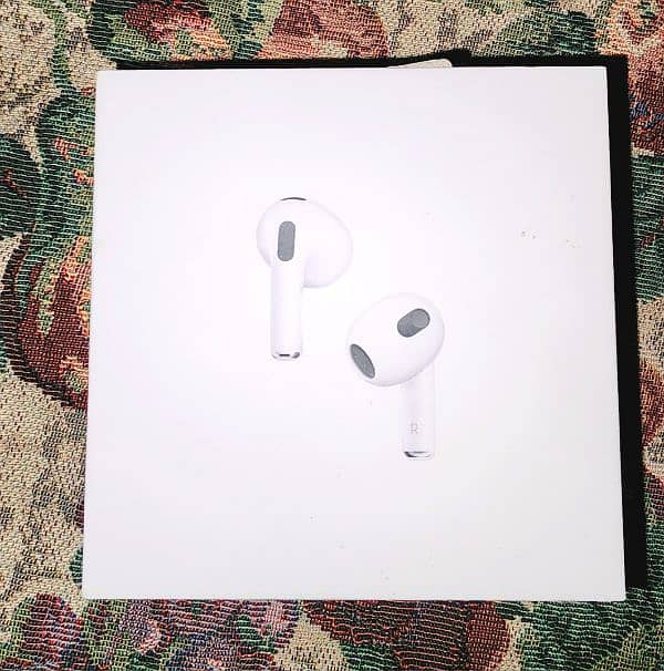 Airpods 3rd Generation just like new 6