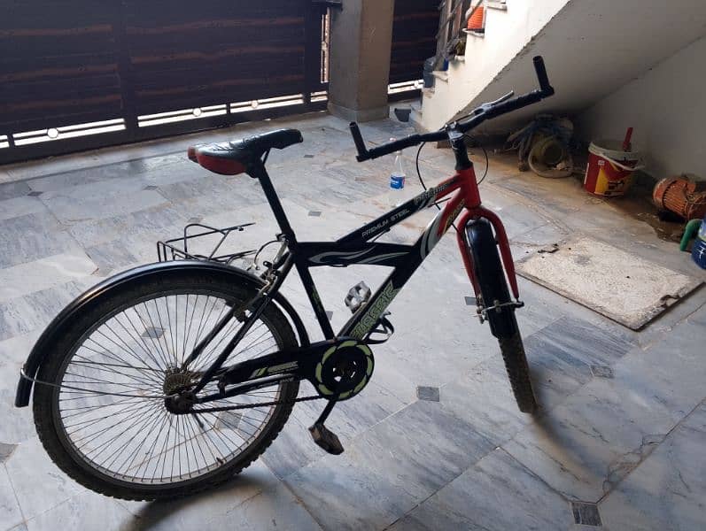 boys bicycle in a good condition with removable backseat 2