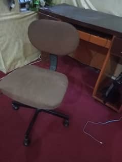 a computer table chair for sale