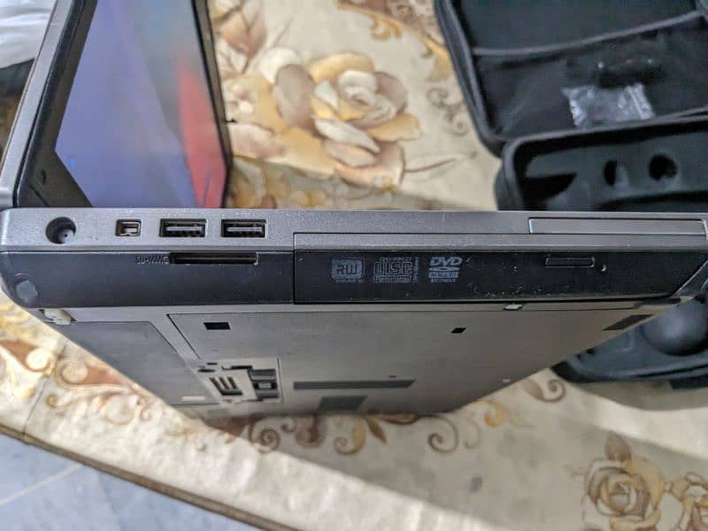 HP Laptop 5