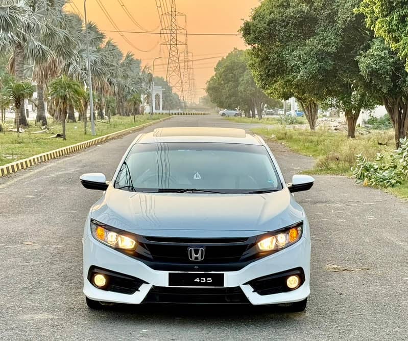 Honda Civic VTi Oriel Prosmatec 2018 UG TOTAL GENUINE 1