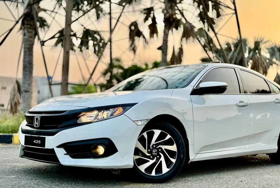 Honda Civic VTi Oriel Prosmatec 2018 UG TOTAL GENUINE 2