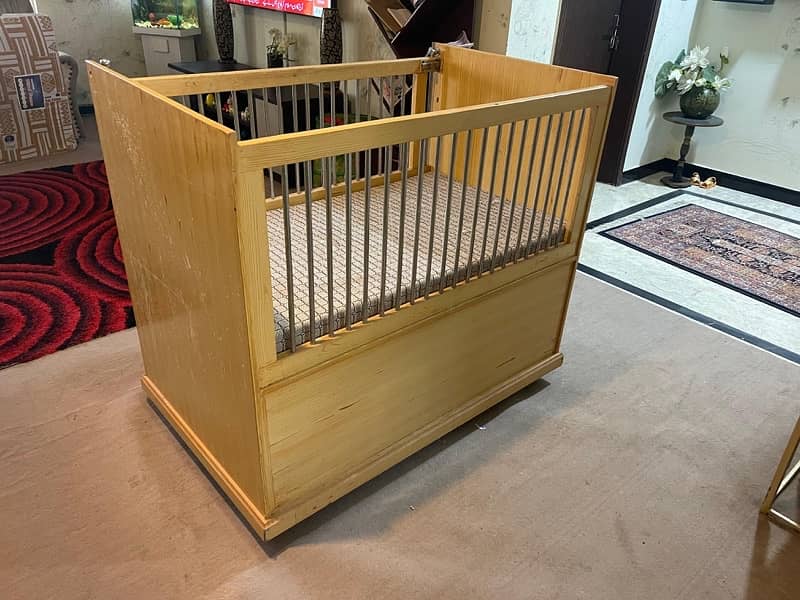 Baby Cot 3