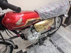 Honda 125 Gold edition. 0