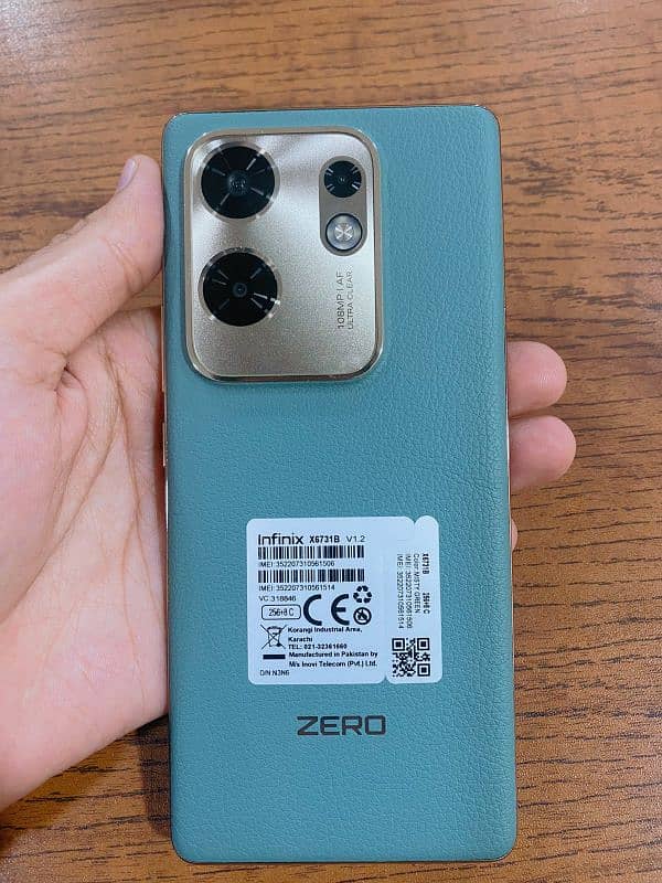 Infinix Zero 30 (8/256) 1