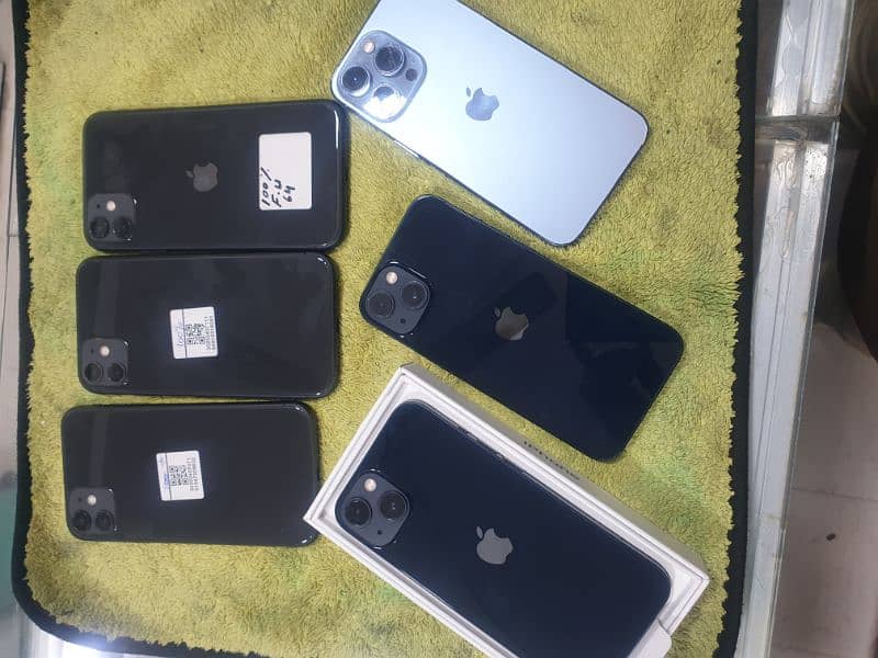 iphone 11, 12 pro max, 13, 13 pro, 14 pro max, Decembr discounted ofer 1