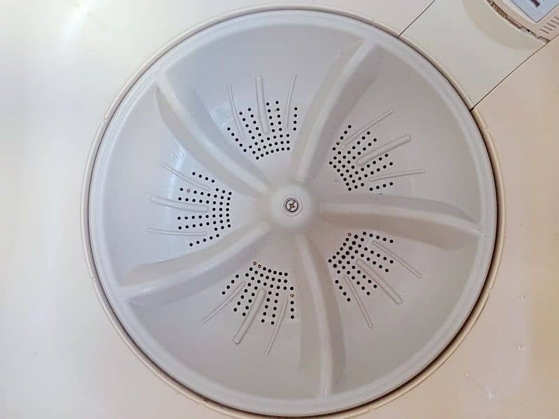 haier Washing machine with dryer 12 kg weight 12