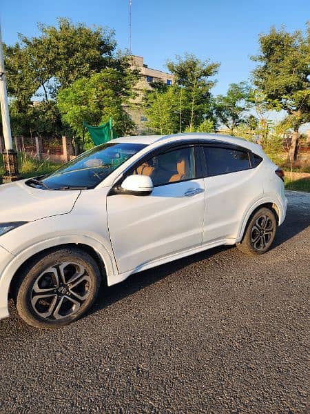 Honda Vezel Z sensing-2016 1