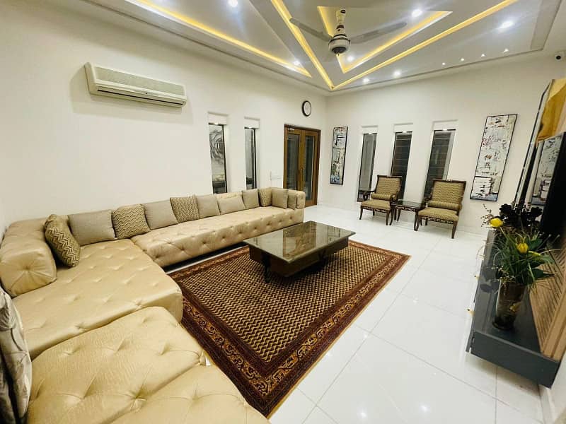 30 Marla Modern House for Sale Near Khawaja Islam Road People's Colony 1 D Block 12