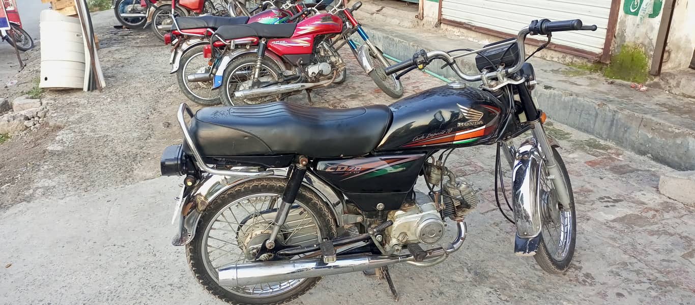 Honda CD 70 2016 Good Condition 2