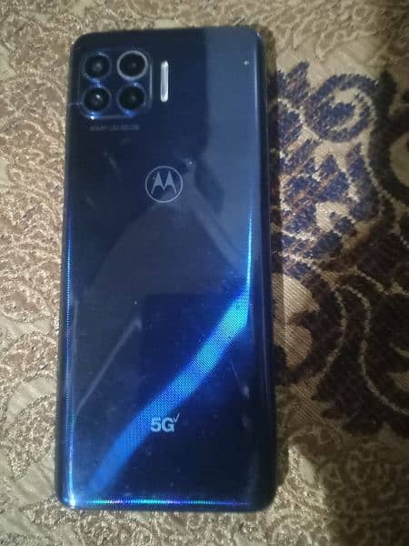 Motorola One 5G 1