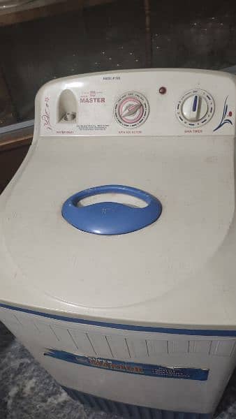 washing machine or Drayer 7