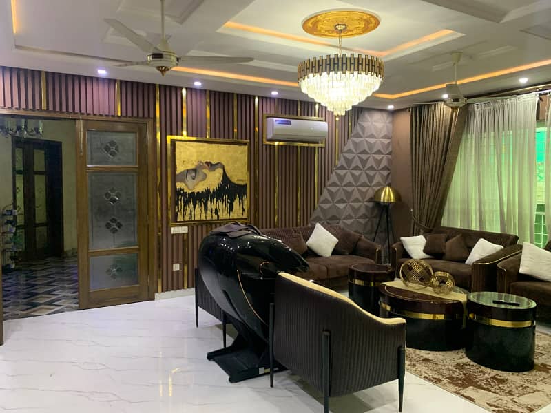 1 kanal stylish fully furnish house for sale available in Valencia Housing Society Lahore 0