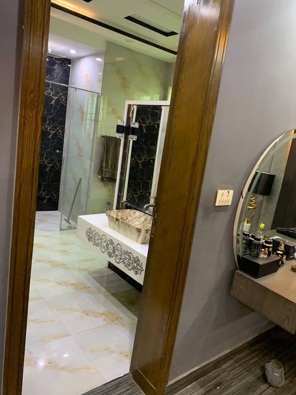 1 kanal stylish fully furnish house for sale available in Valencia Housing Society Lahore 24