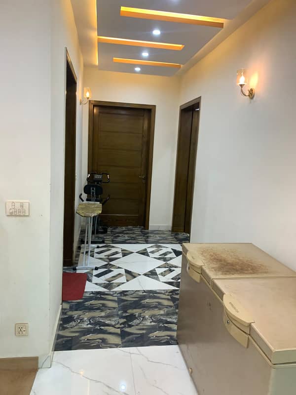 1 kanal stylish fully furnish house for sale available in Valencia Housing Society Lahore 40