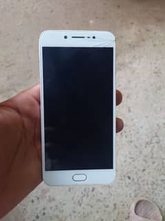 vivo y67 4/64gb