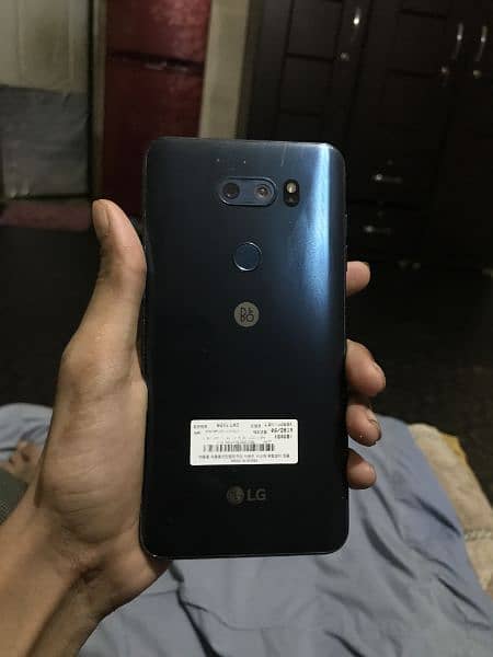 LG V30 NON PTA EXCHANGE POSSIBLE 1